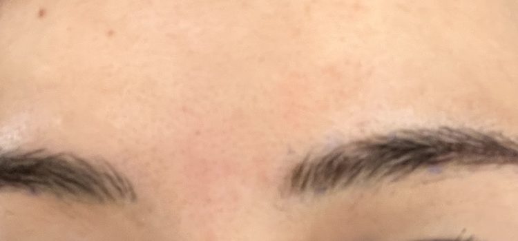 眉毛アートメイク